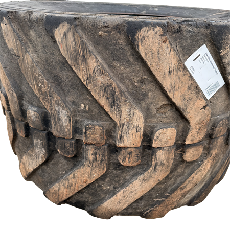 Däck på fälg. dubbelmontage 315/80r22,5